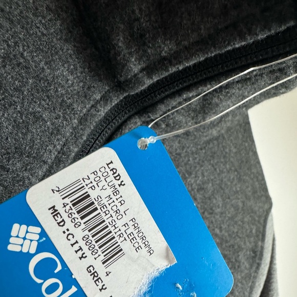 BRAND NEW* M Women's Pieced Fleece Full-Zip, Heather Grey - Picture 7 of 12